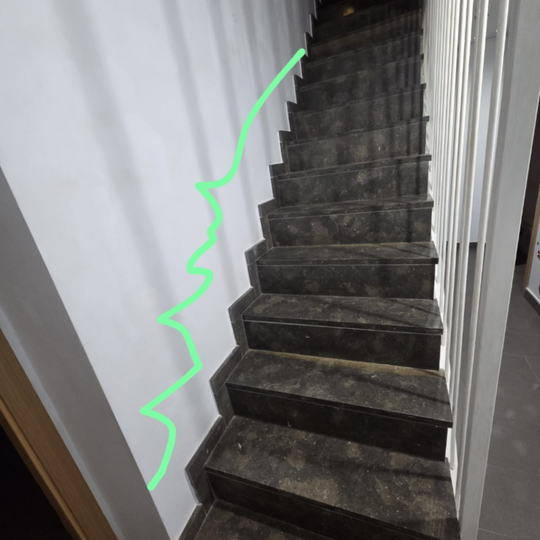 casa antes 1 escalera